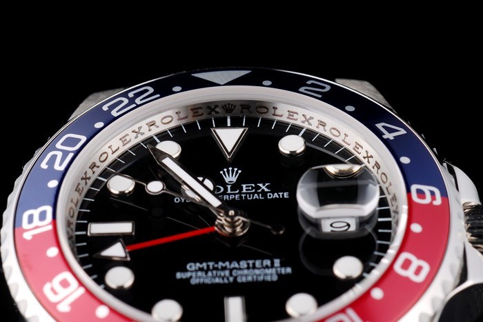 Replica Rolex GMT Master II Blue-Red Black Ceramic Bezel Dial: Elevate Your Wrist with Luxury